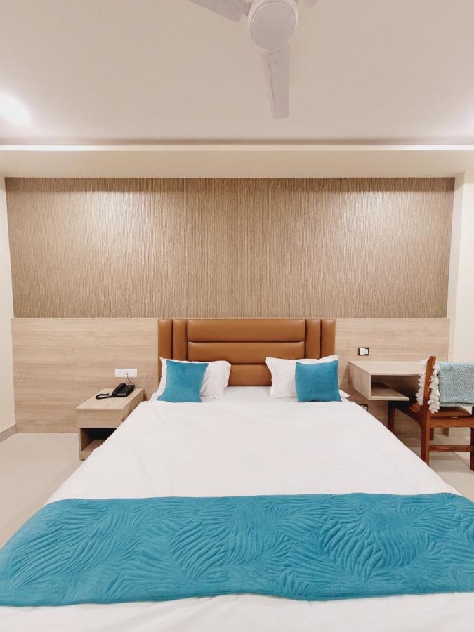 Hotel Ananda Kashi Varanasi Dış mekan fotoğraf