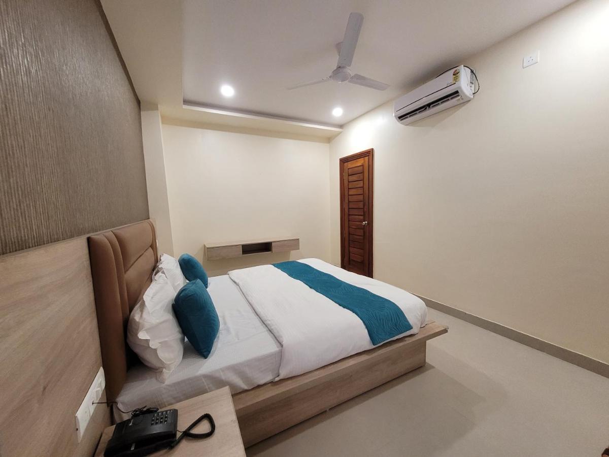Hotel Ananda Kashi Varanasi Dış mekan fotoğraf