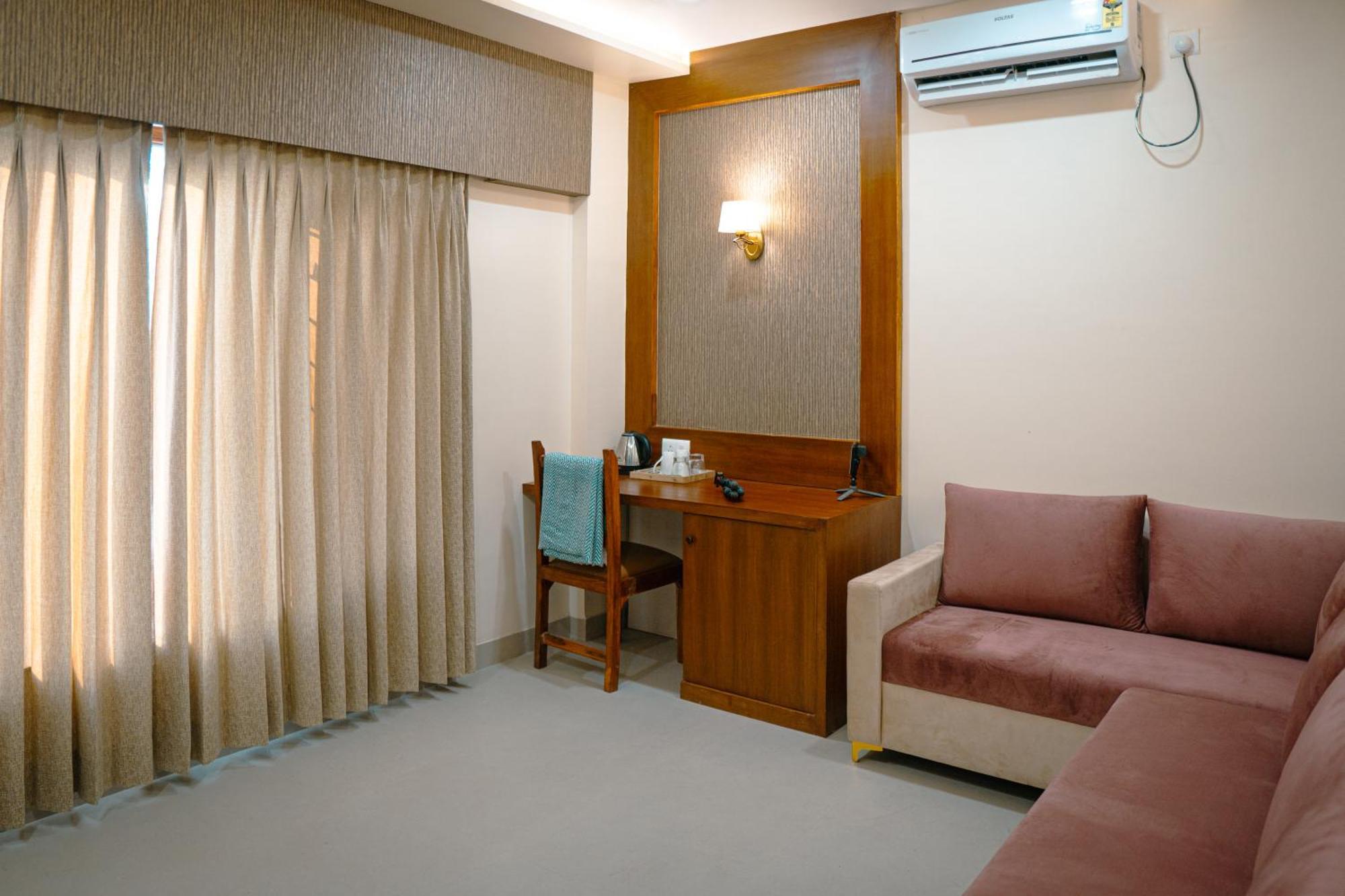 Hotel Ananda Kashi Varanasi Dış mekan fotoğraf
